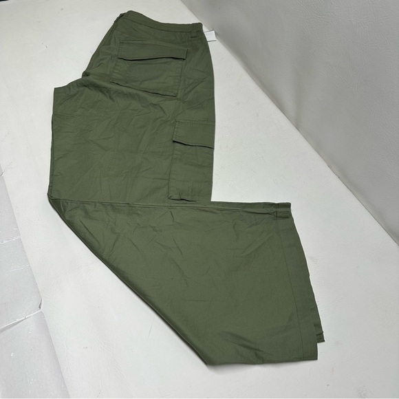 Kut from the Kloth Olive cargo Pants size 16 NWOT - Picture 8 of 9
